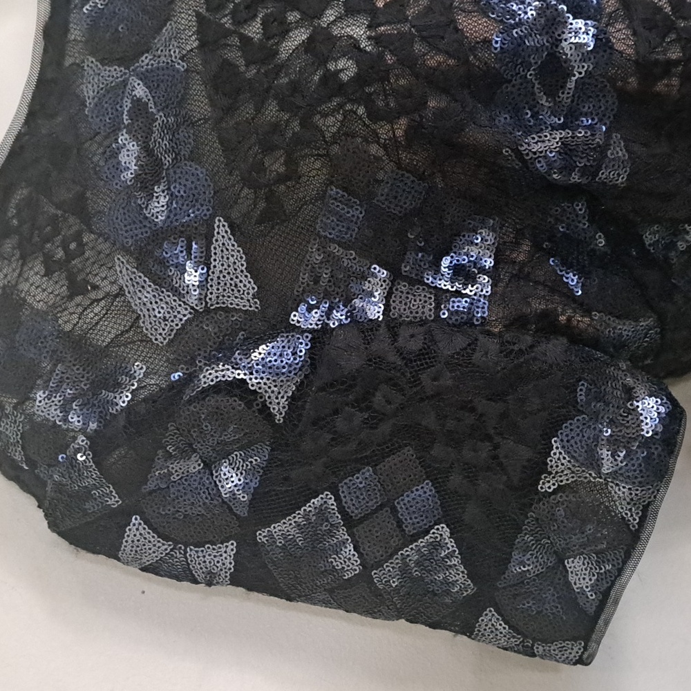 BCBGMAXAZRIA 'Samara' Sequin Lace Sheath Dress 12 - Picture 10 of 13